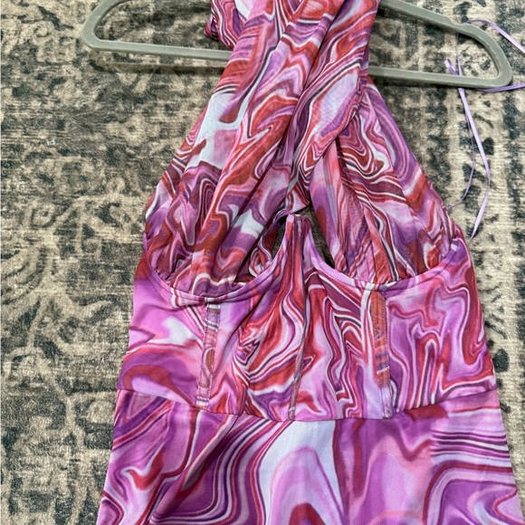 Bardot Pink Swirl crisscross top tie in the back Mini Dress size xl - Picture 6 of 11